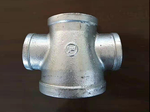 建支钢塑四通